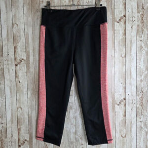 Women's Ideology Capri Leggings Size S Black and Light pink